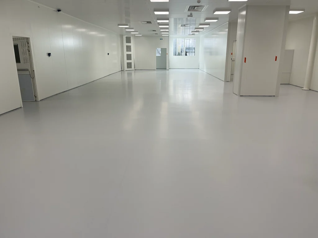 Résine de sol industrielle pour une salle blanche